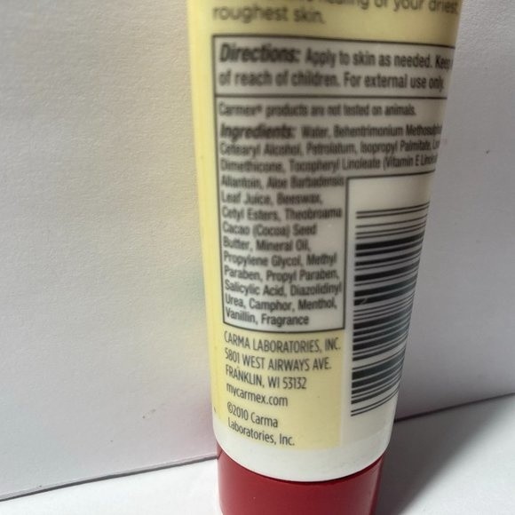 (7) Carmex Healing Lotion Vitamin E Aloe - Picture 10 of 13